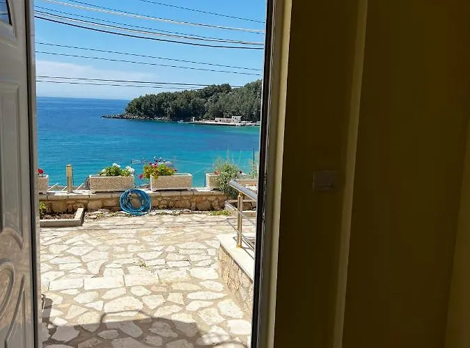 Fane's * Χειμάρρα