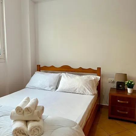 Apartamento Fane's Himare